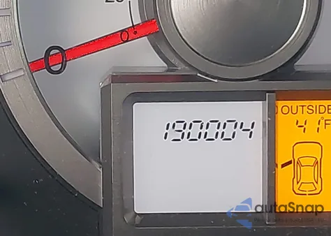 2010 Honda Pilot Ex-L z USA, uszkodzony, nr VIN 5FNYF4H69AB039870